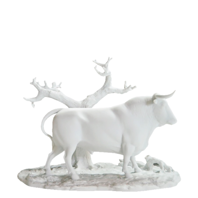 Bull with tree - Biscuit