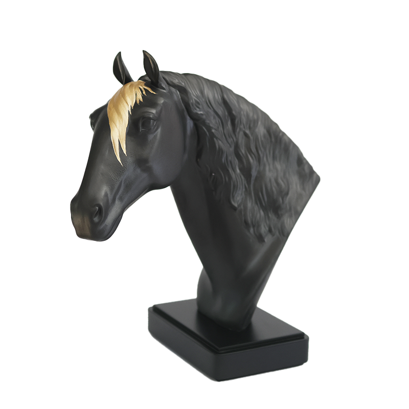 Lusitano Horse M - Black & Gold