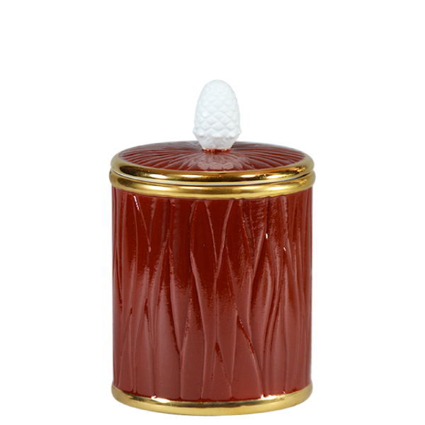 Organic Candle 80 - Iron Red with Pine